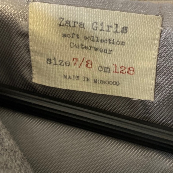 Zara kids gray coat with faux fur trimmed~… - Picture 8 of 10